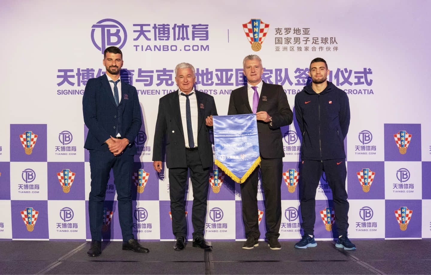 数控液压重型闸式25毫米长4米剪板机